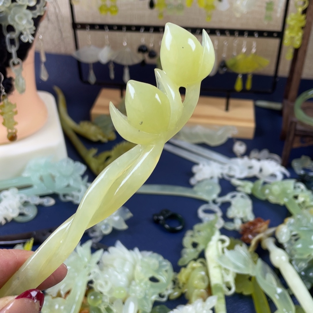 蛇纹石玉发饰未镶嵌