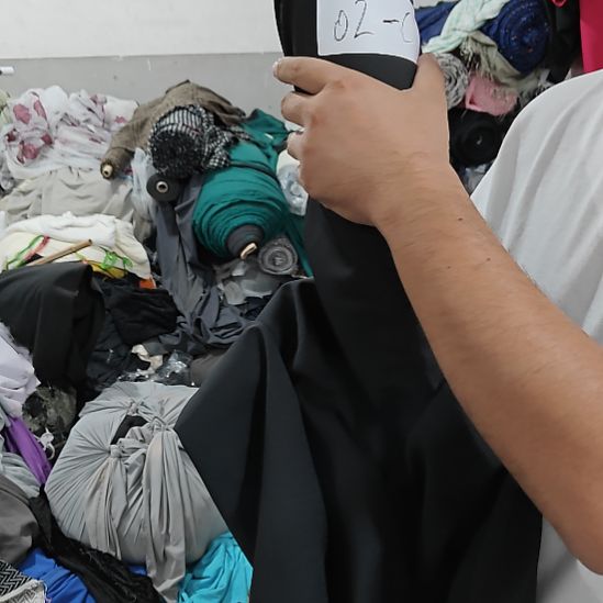 C02两米一份西裤料