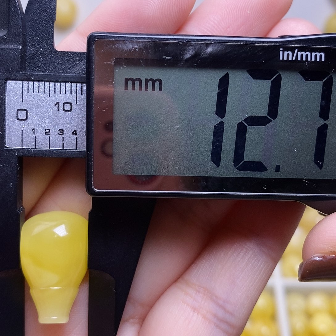 裸石琥珀未镶嵌蜜蜡三通