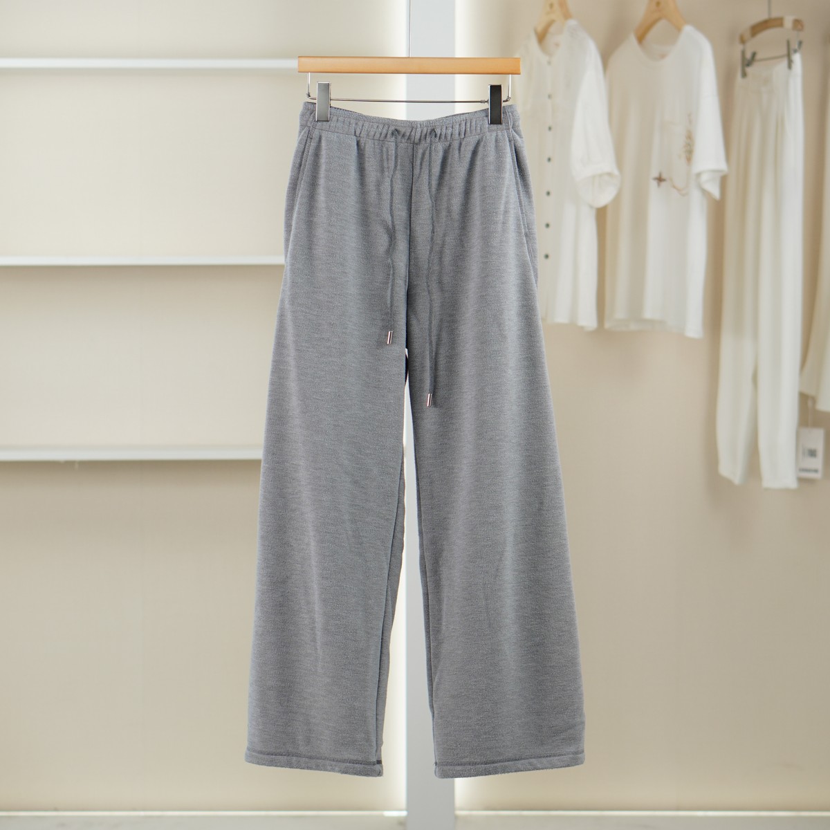 麦迪尚品【MY】5120625 舒适百搭休闲裤秋冬女装品牌折扣（瑕）