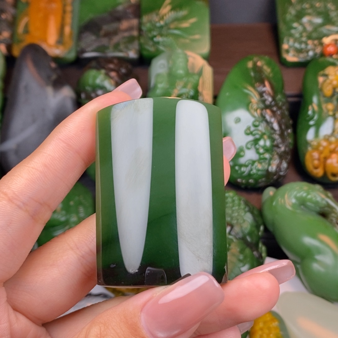 无***！和田玉未镶嵌挂件