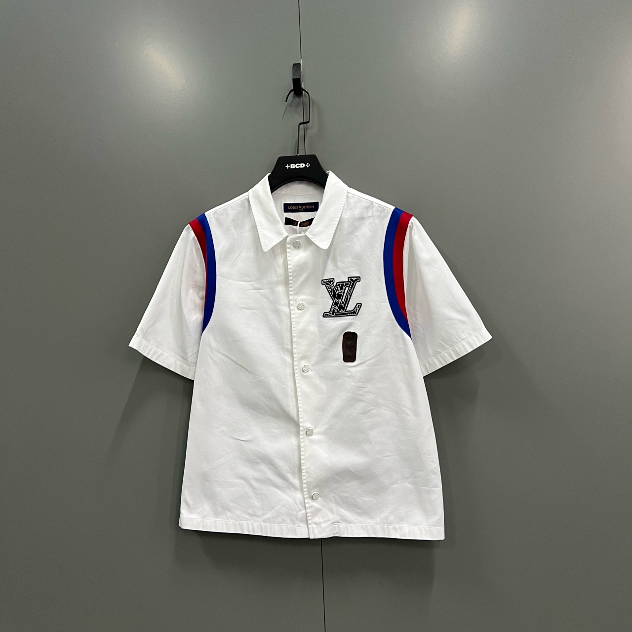 99新 LouisVuitton/路易威登 h85 207405 篮球经典短袖衬衫 L码