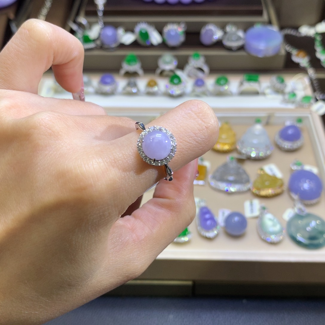 翡翠颈饰银S925镶嵌翡翠