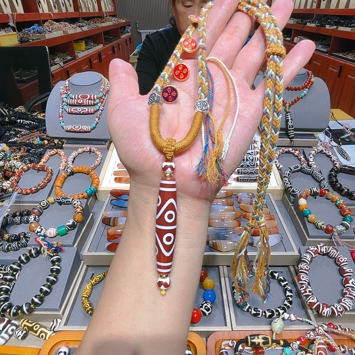 未镶嵌玛瑙/玉髓珠宝奇石