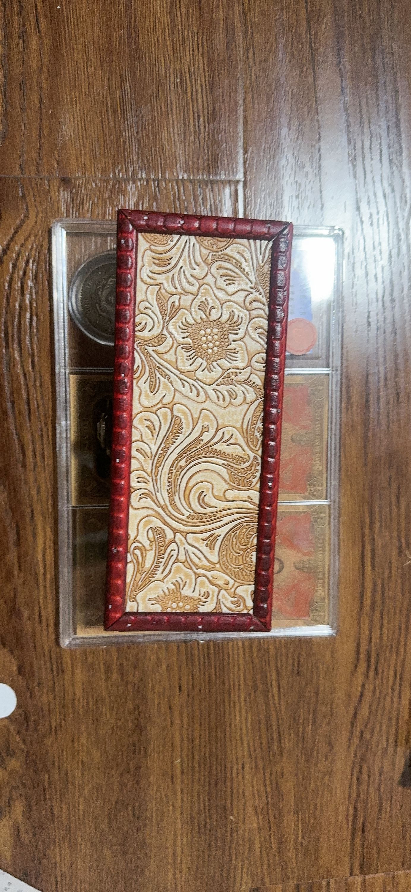 05  精美的小木盒