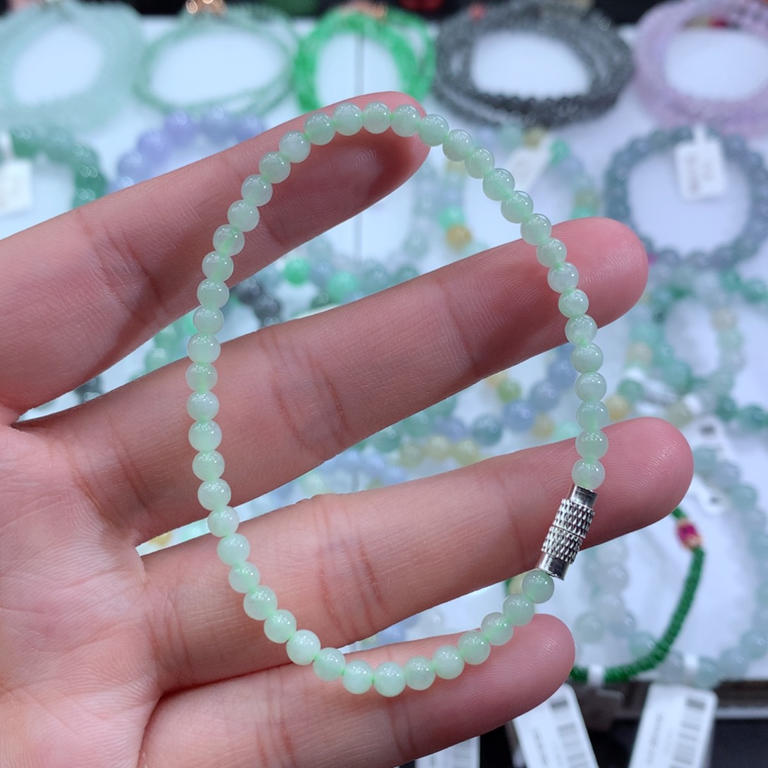 翡翠手链未镶嵌天然
