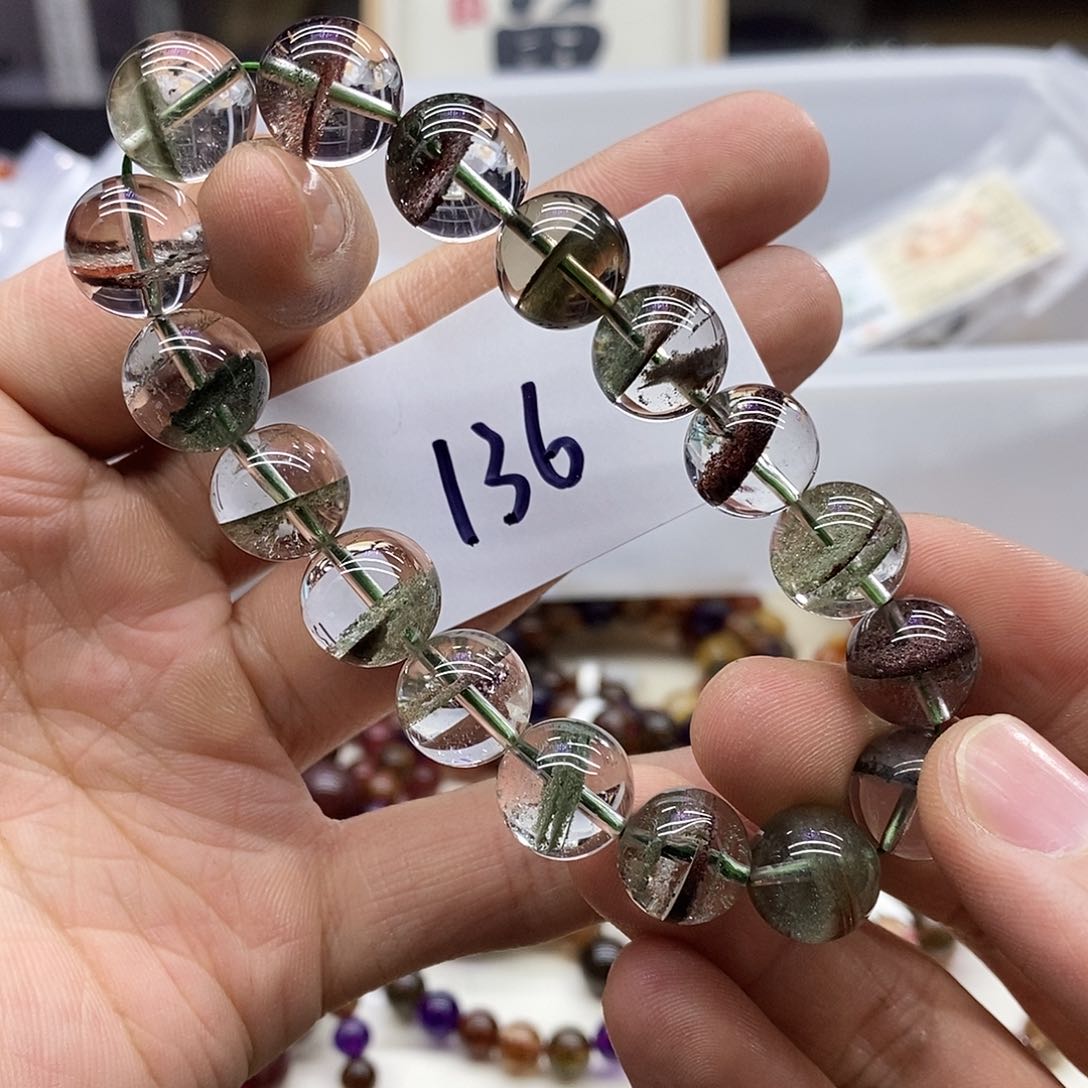 水晶手串未镶嵌天然