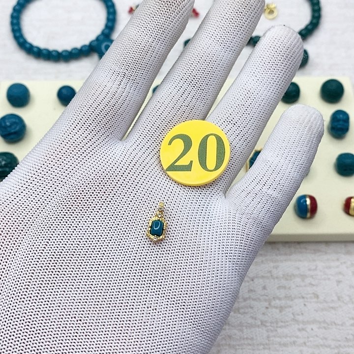 吊坠柏香籽/百香籽人**鸿