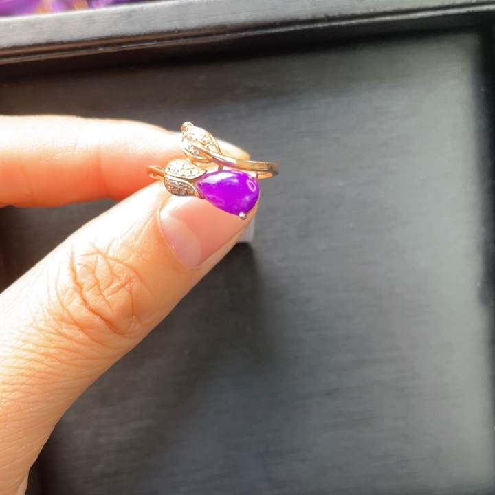 苏纪石（舒俱来）戒指18K金镶嵌