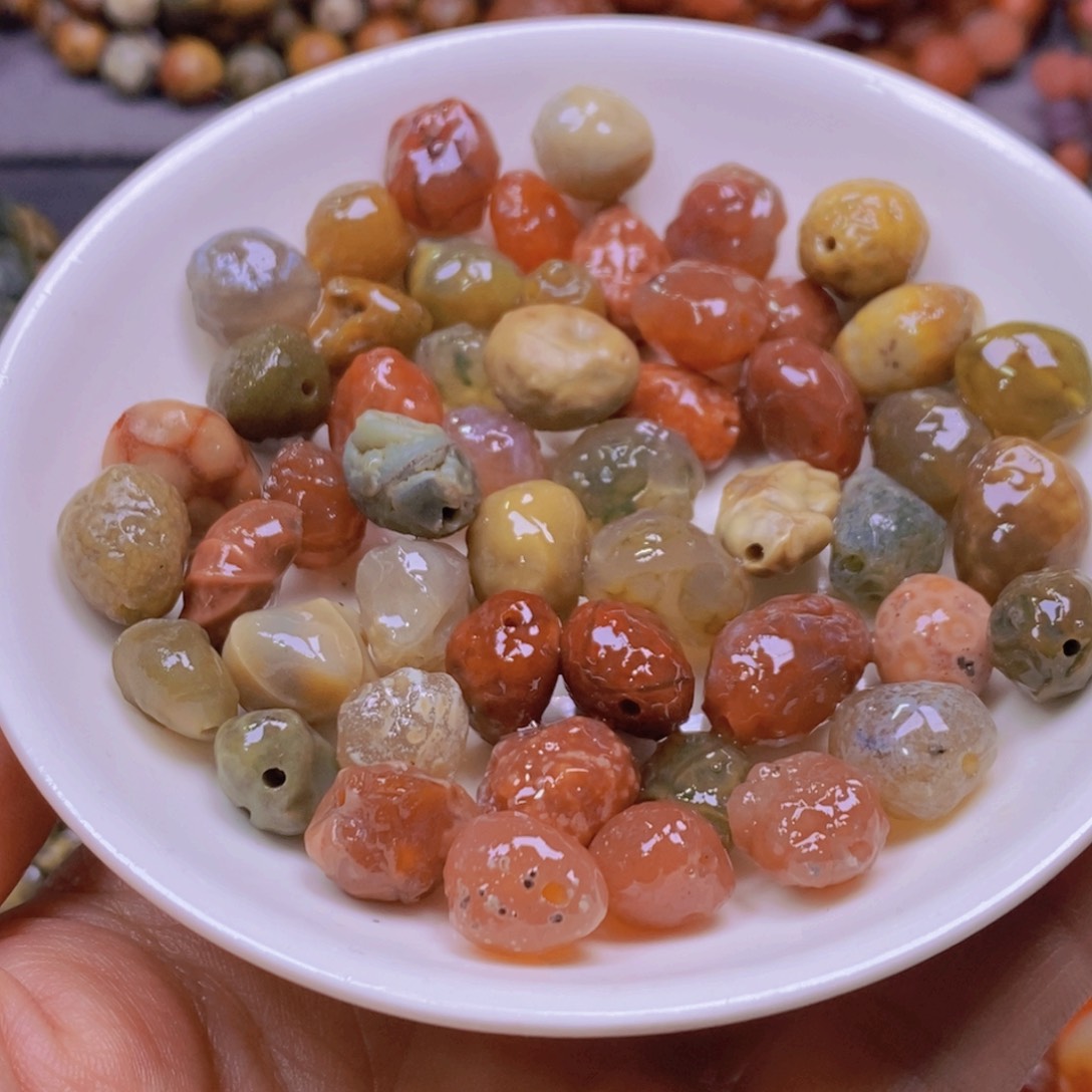 合金颈饰玛瑙/玉髓