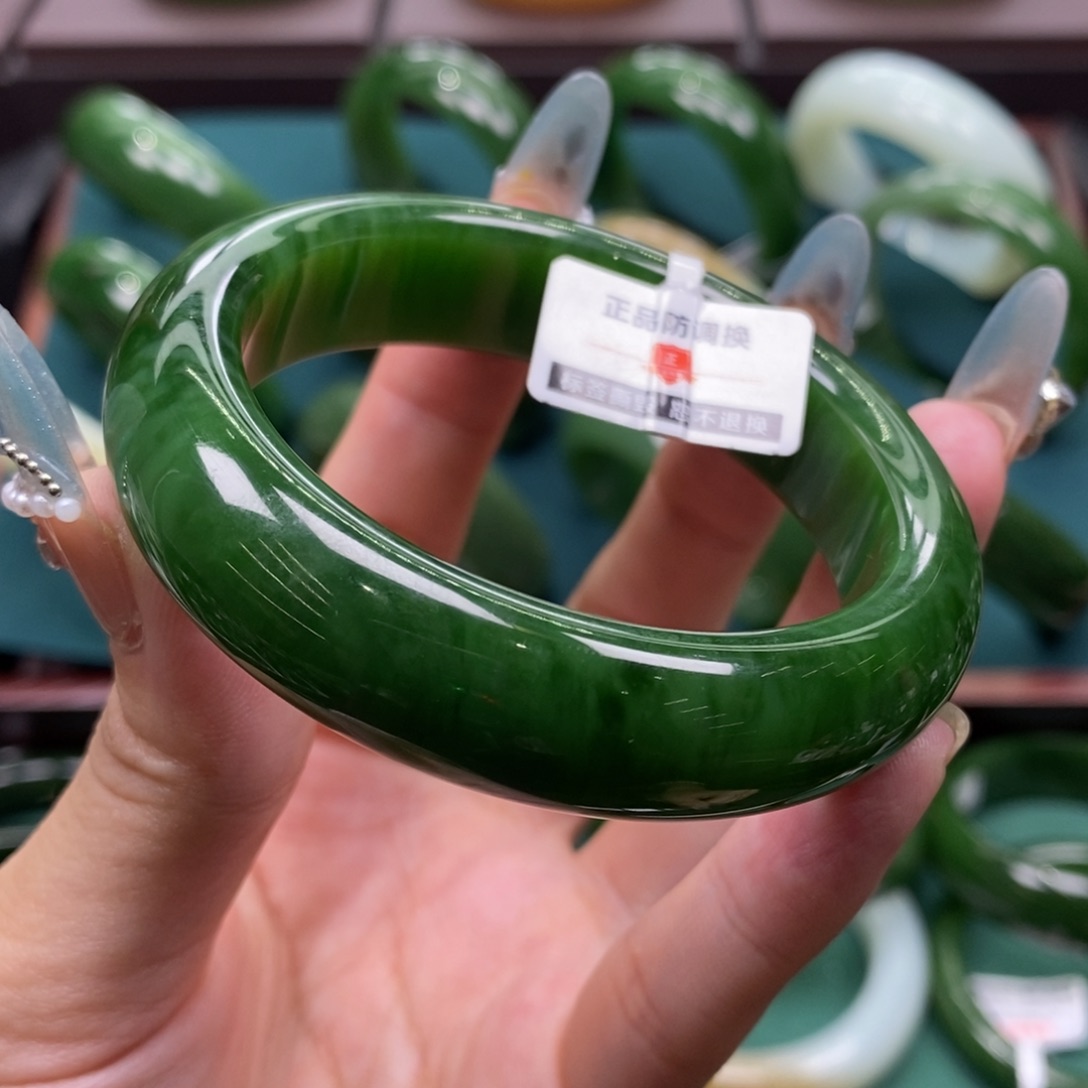 和田玉（碧玉）未镶嵌手镯5455