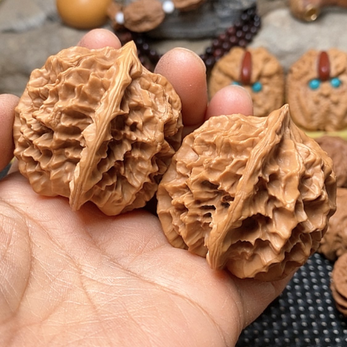 【闪购商品】文玩核桃把件56.5克46帝王练手对