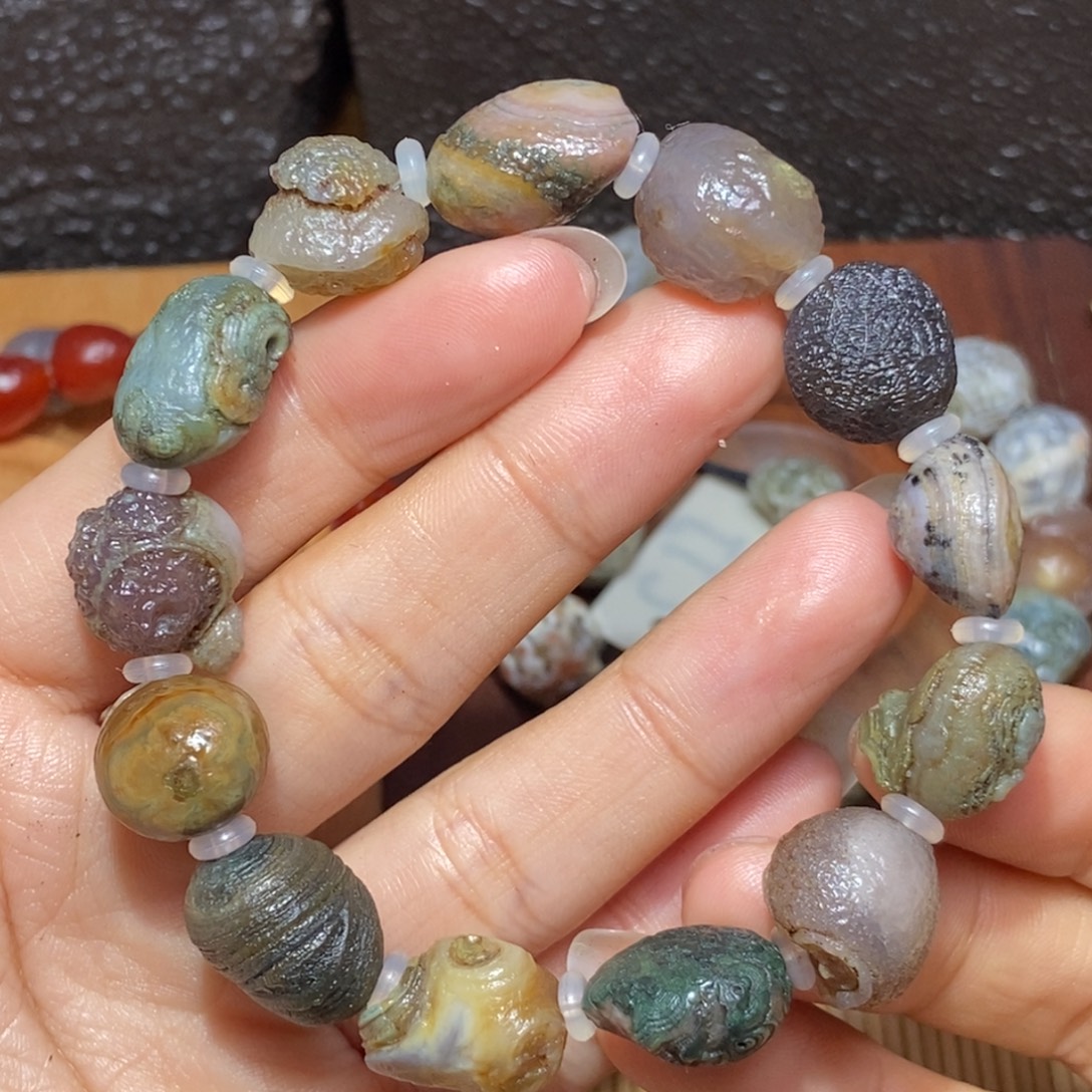 玛瑙/玉髓未镶嵌珠宝半成品