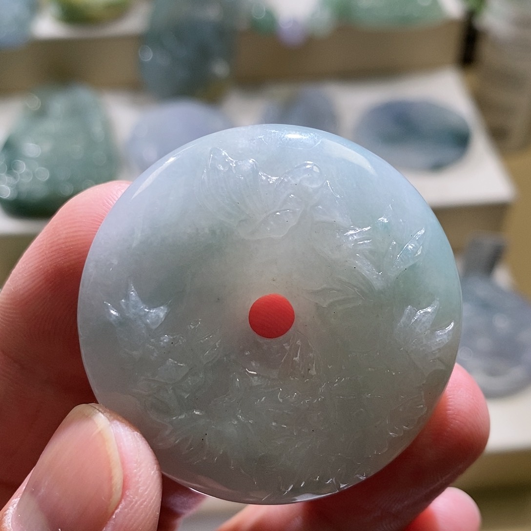 【闪购商品】翡翠颈饰未镶嵌111111111