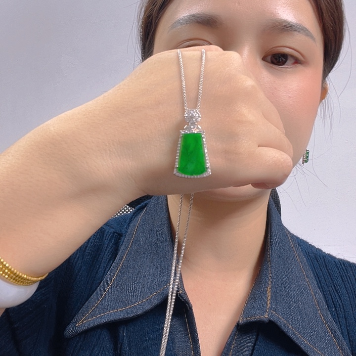 翡翠银S925镶嵌吊坠(不含链)
