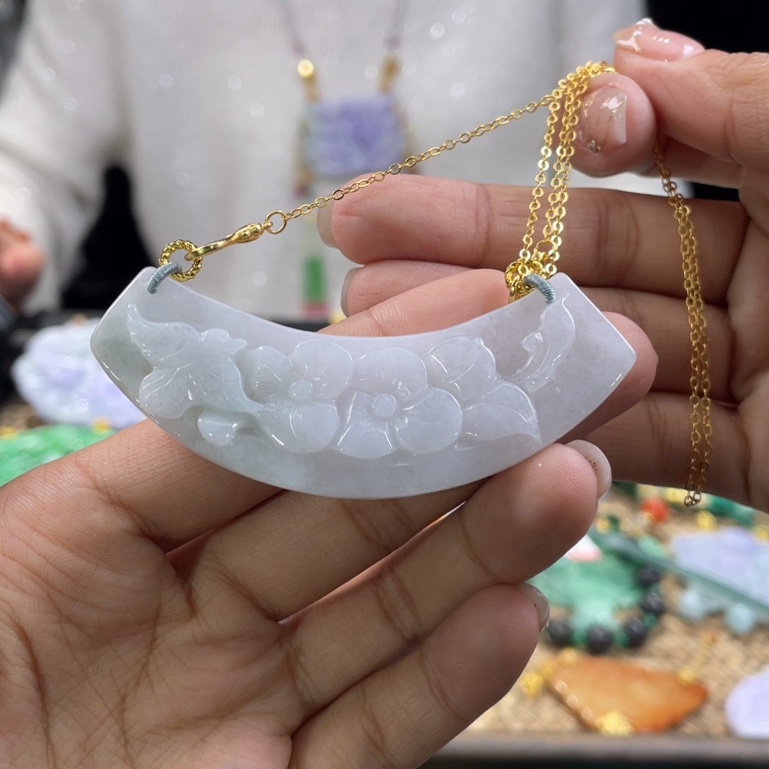 翡翠颈饰未镶嵌代编织