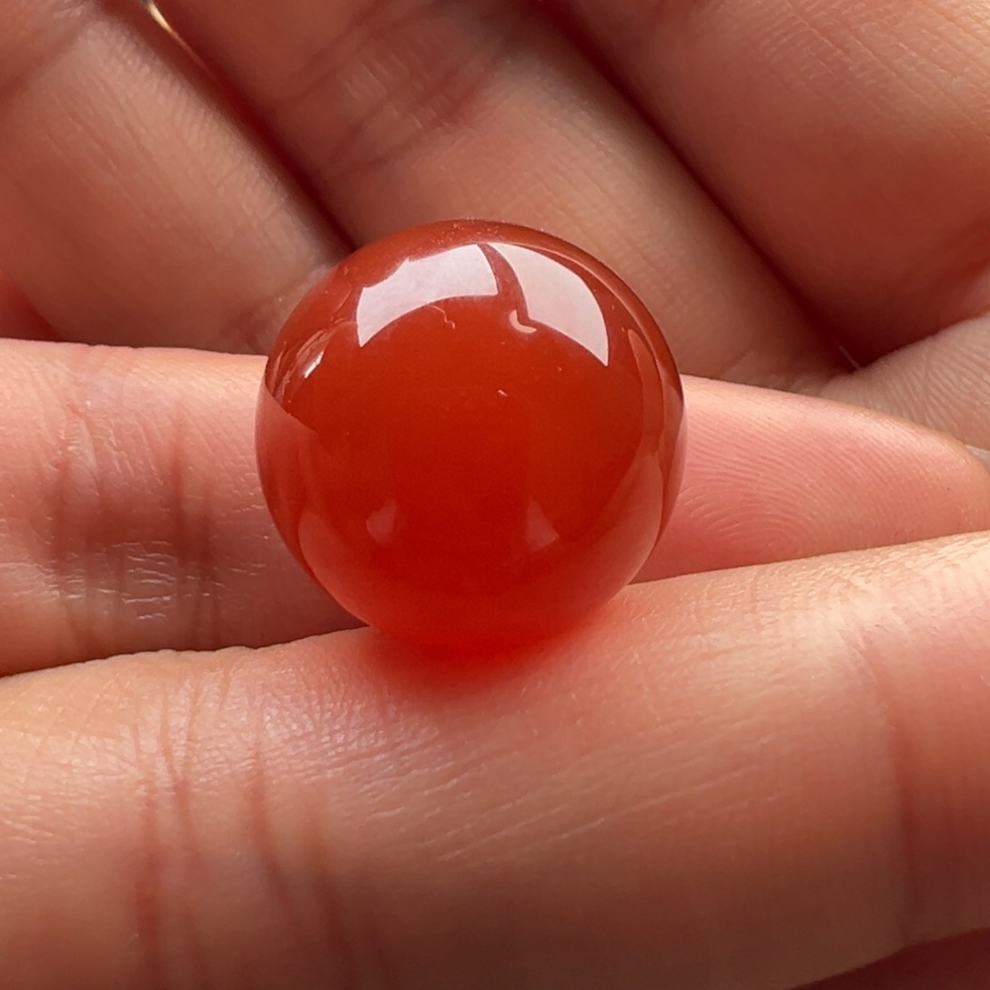 南红玛瑙未镶嵌圆珠16.6