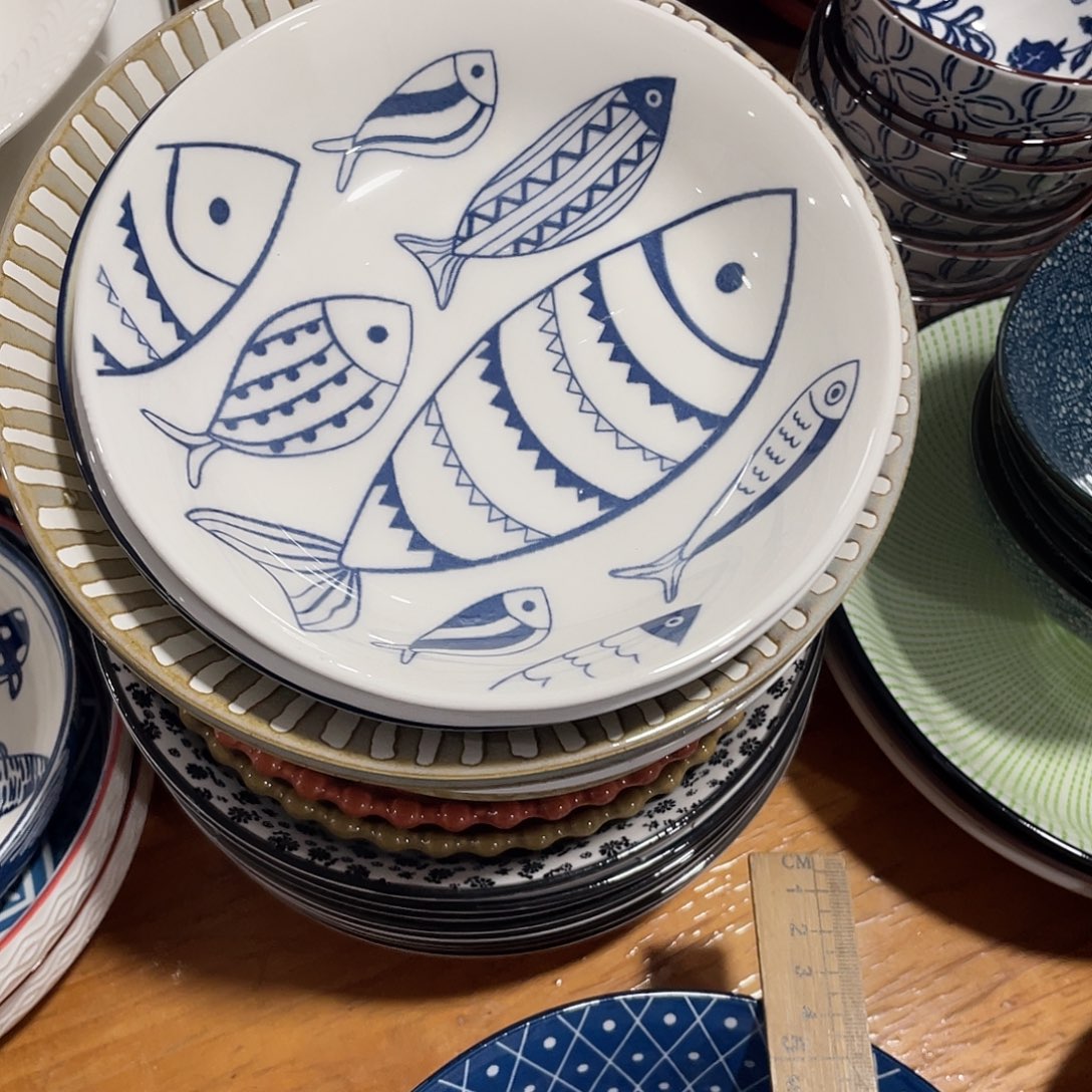 瓷    6.8寸温佩家数量是2