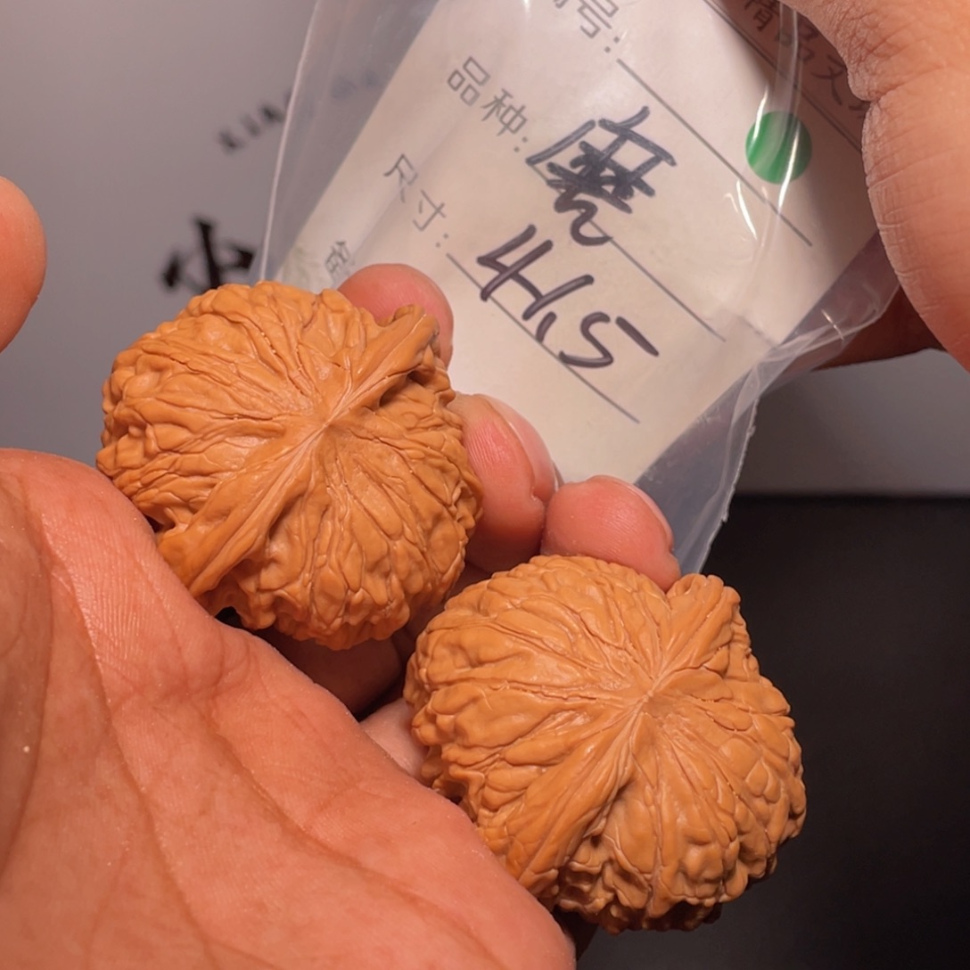 文玩核桃吊坠文玩核桃