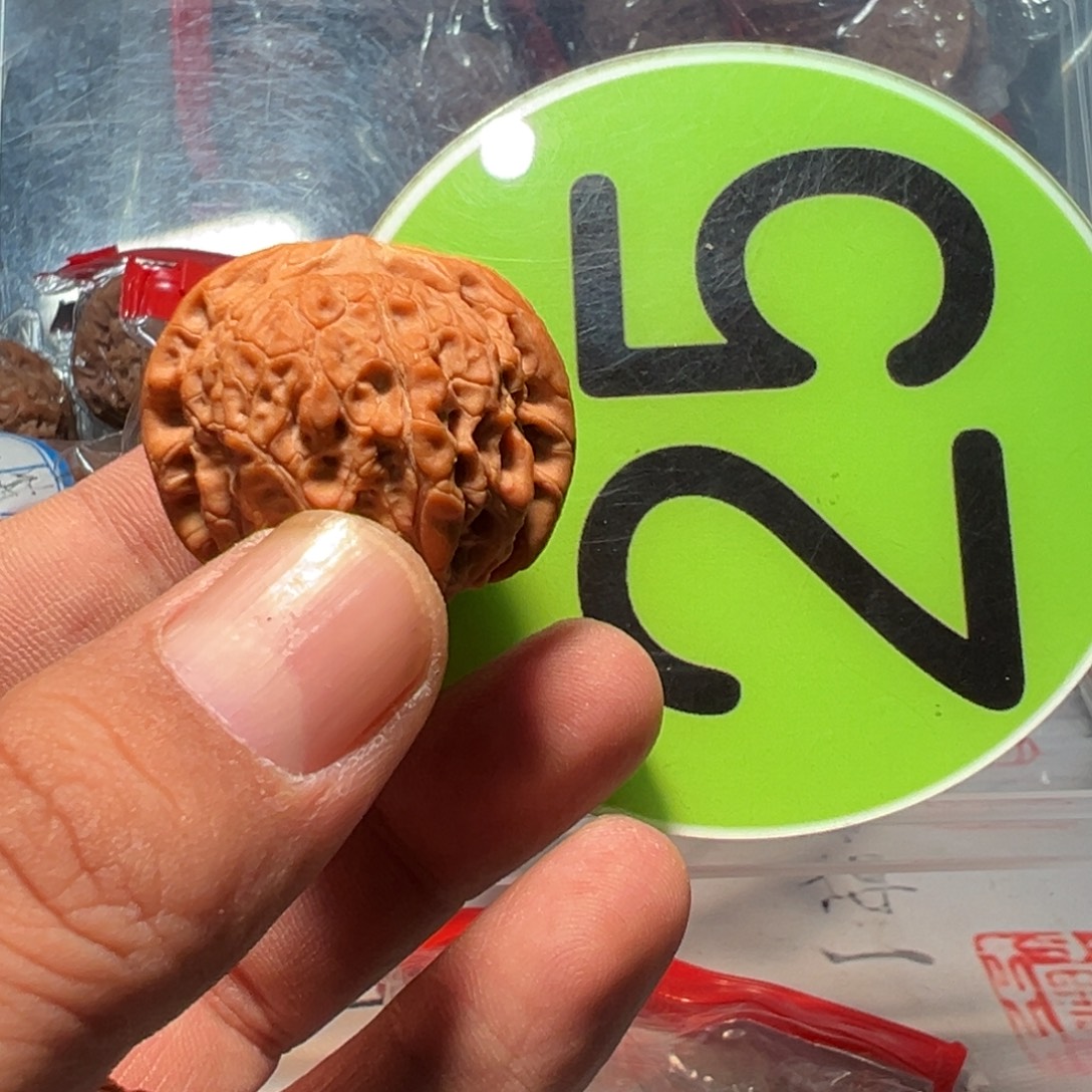 李***在文玩核桃，绿色25号