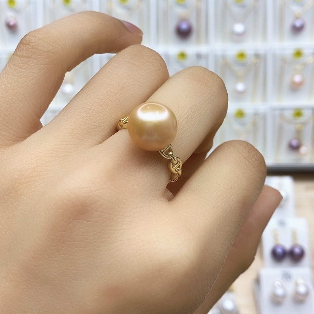 淡水珍珠颈饰合金