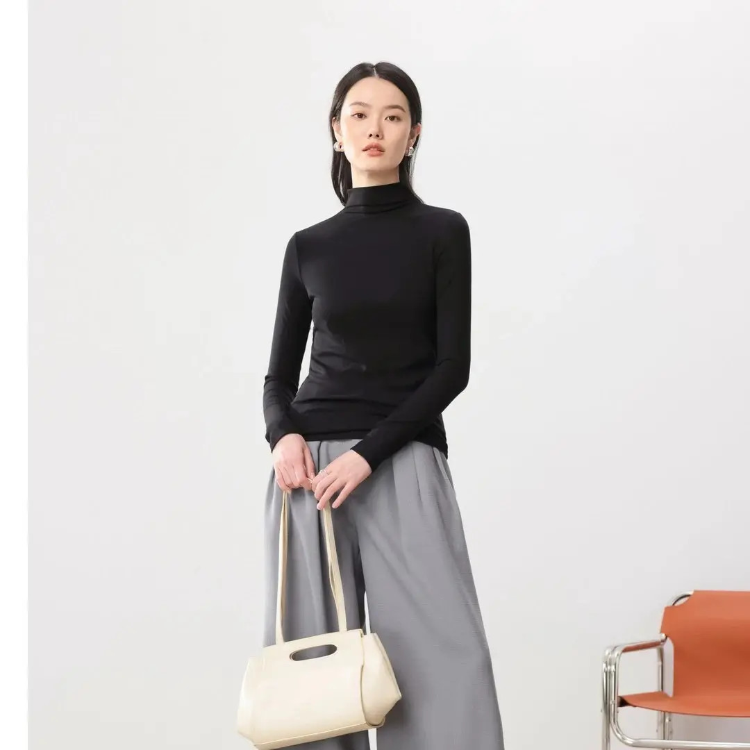 时尚气质打底衫2025新款通勤风半高领毛呢女修身上衣百搭纯色黑色