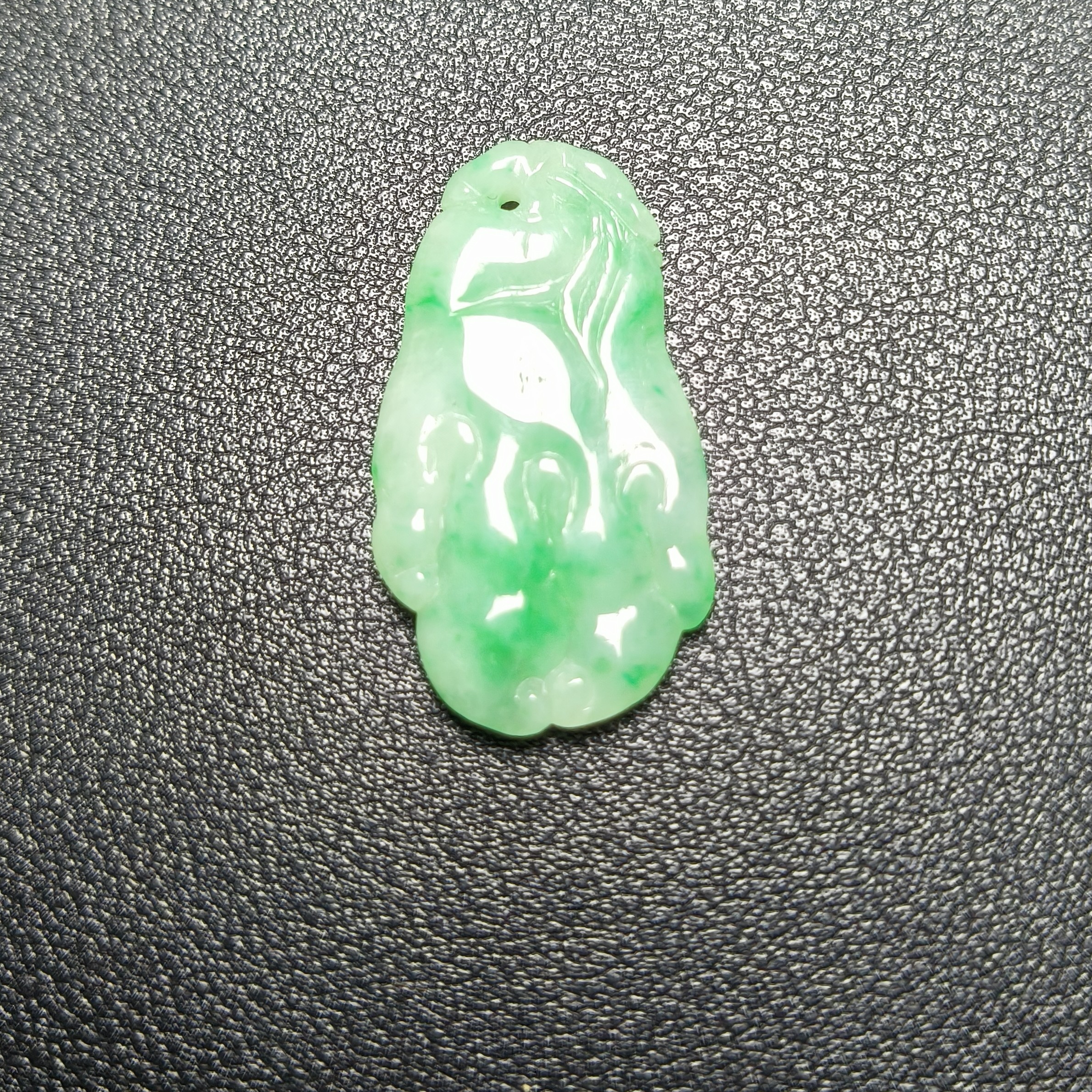 缅甸翡翠佛手吊坠