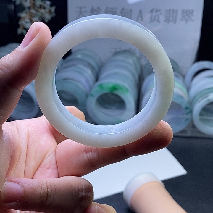 定制翡翠未镶嵌正圈