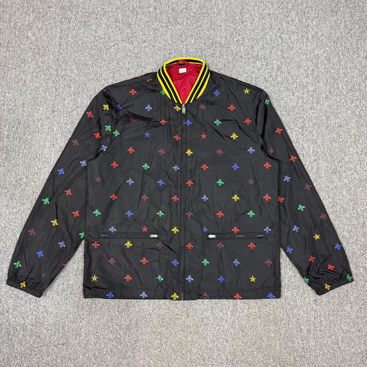 99新 GUCCI/古驰 13023808 黑色满印小蜜蜂尼龙冲锋衣外套 48码