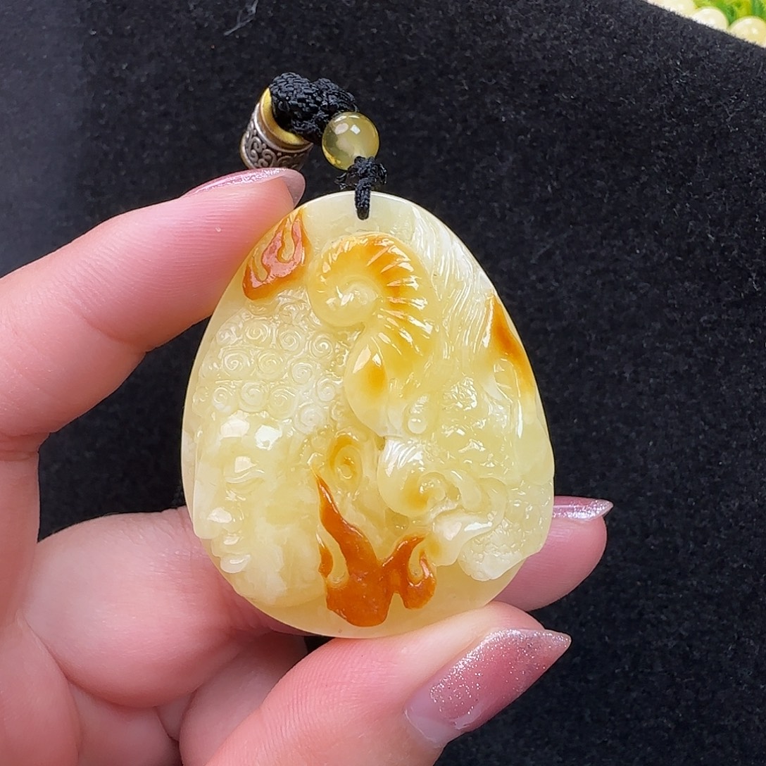 蜜蜡未镶嵌珠宝奇石