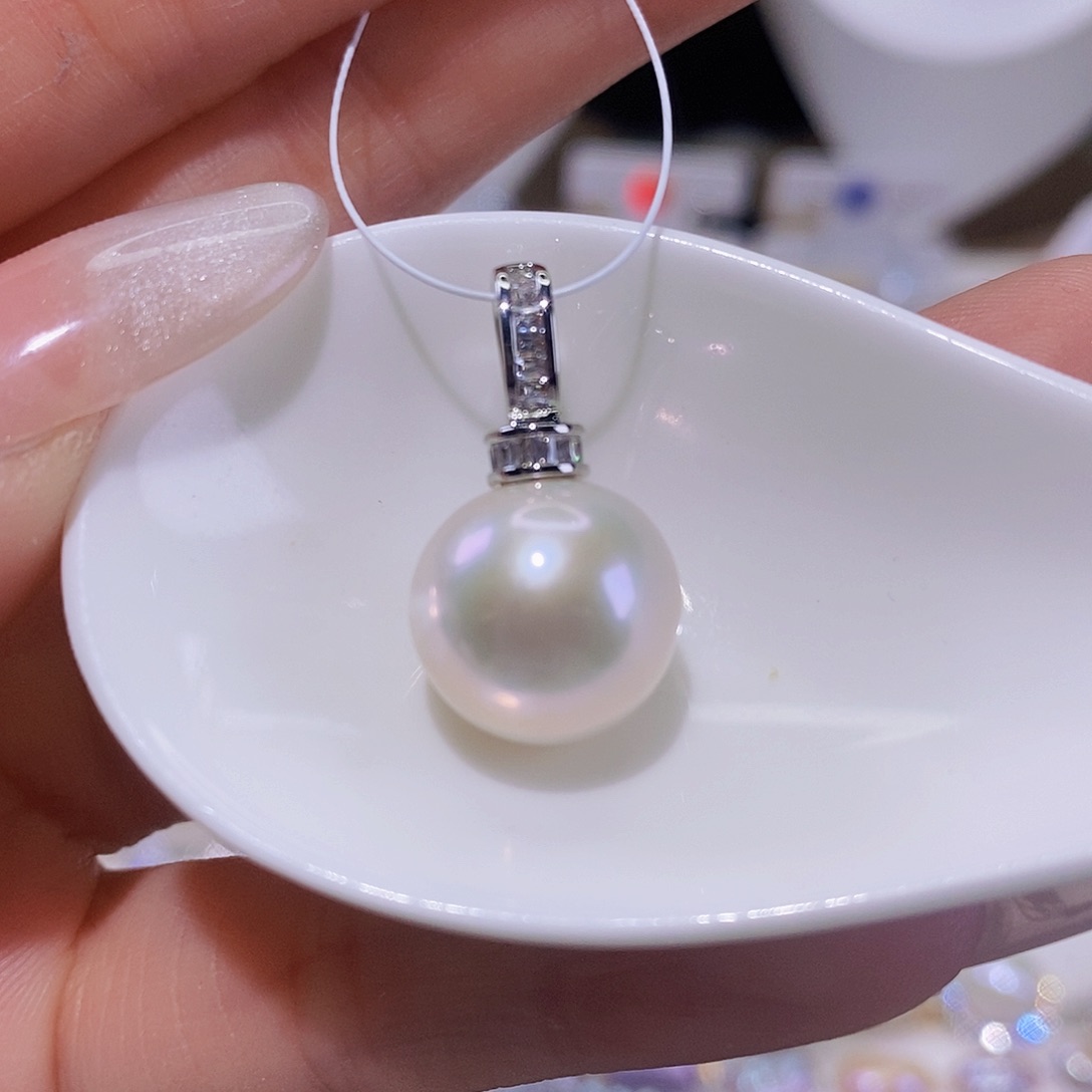 淡水珍珠颈饰合金