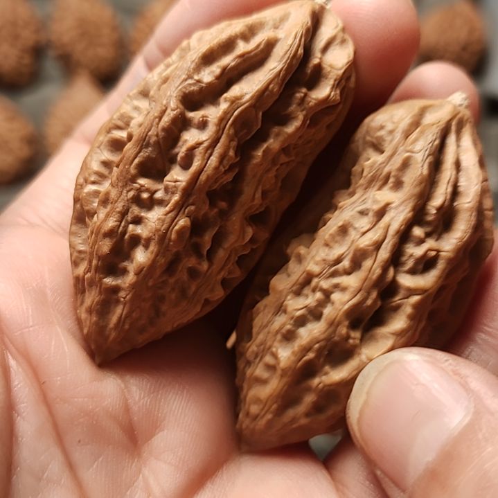 文玩核桃吊坠高*肚差一个单边瓜条3