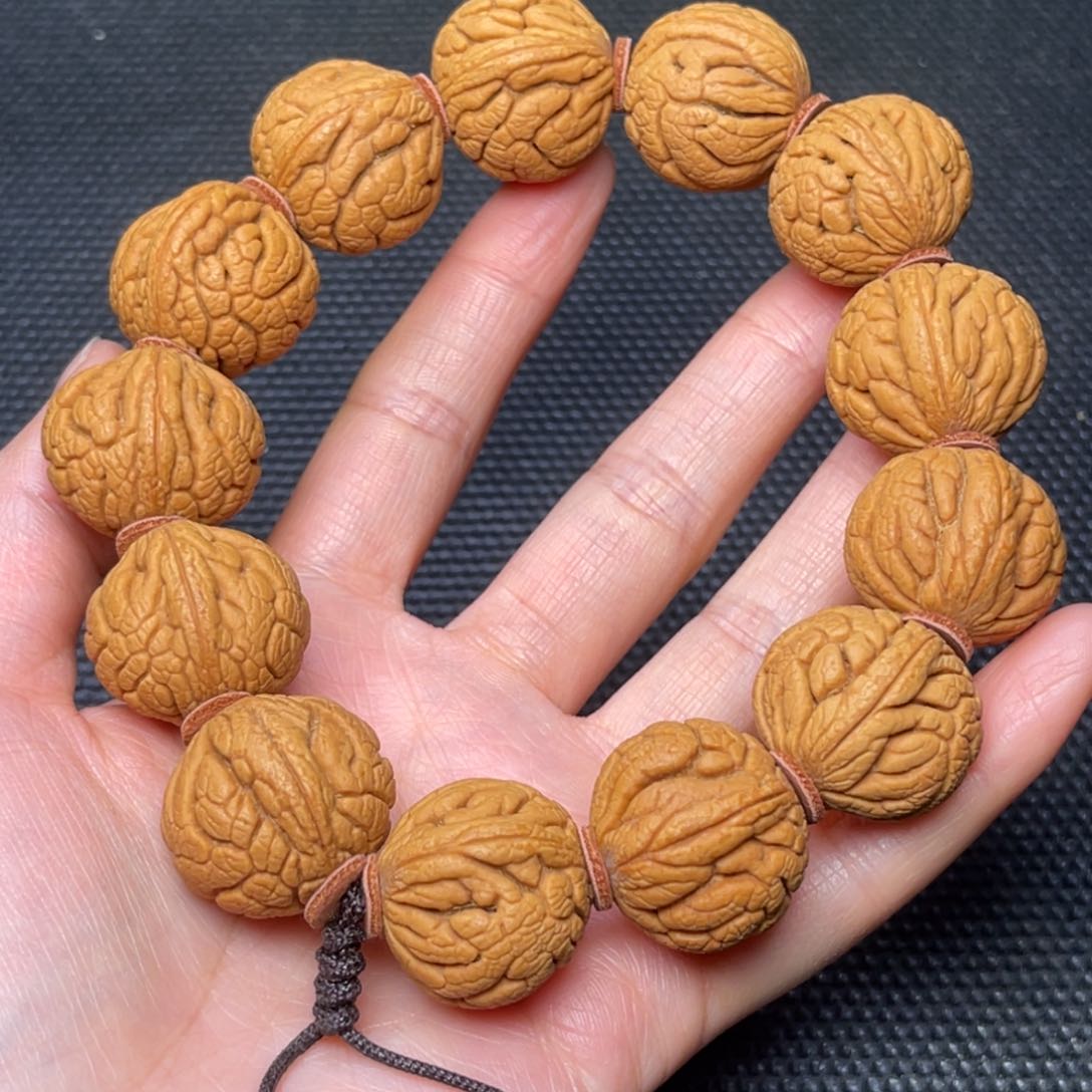桃核手串龙纹桃核