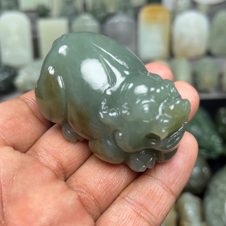 和田玉挂件未镶嵌盛*