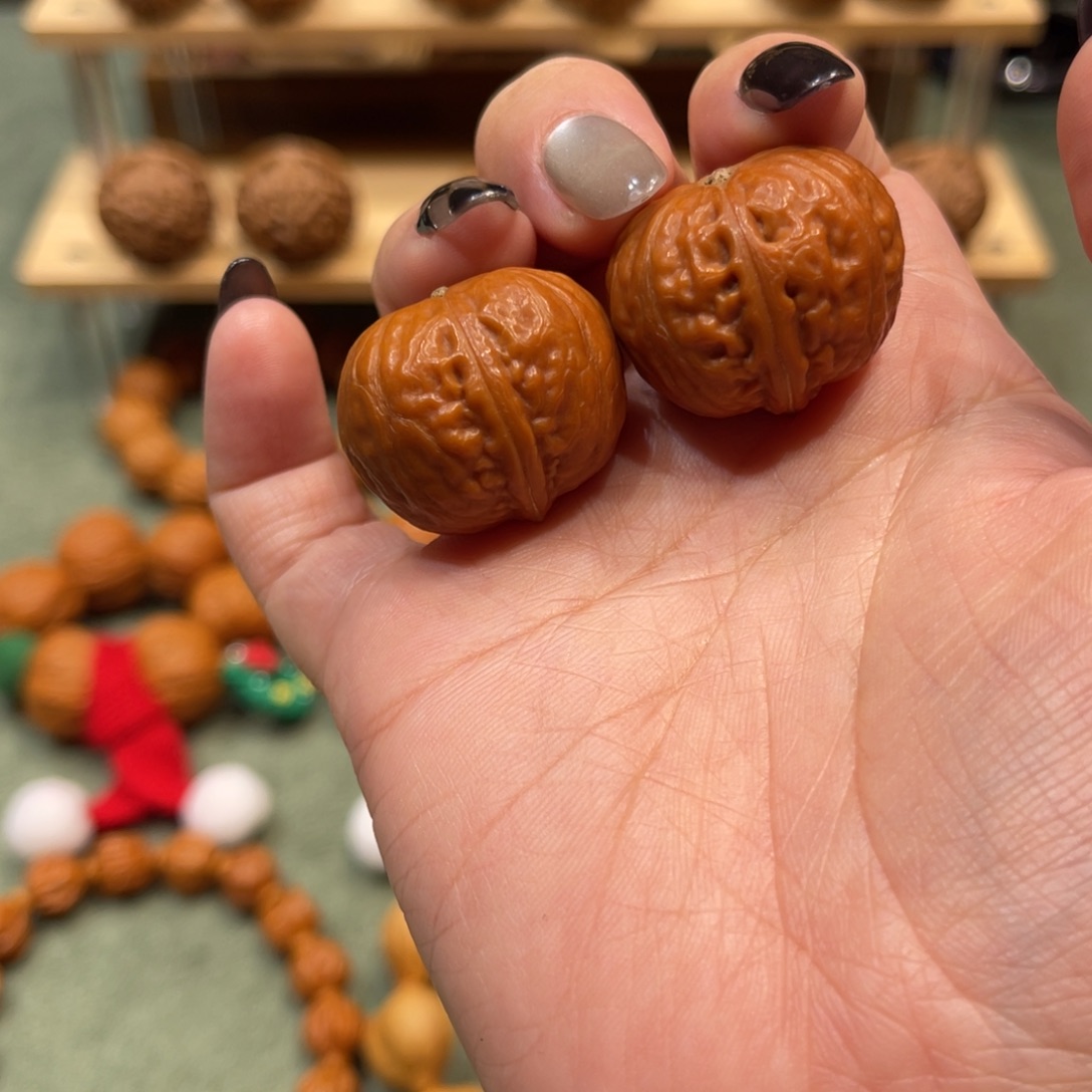 把件文玩核桃小蜜桃臀