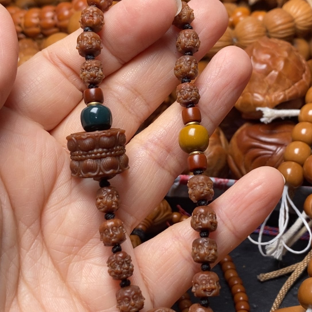 吊坠猴头核桃橄榄