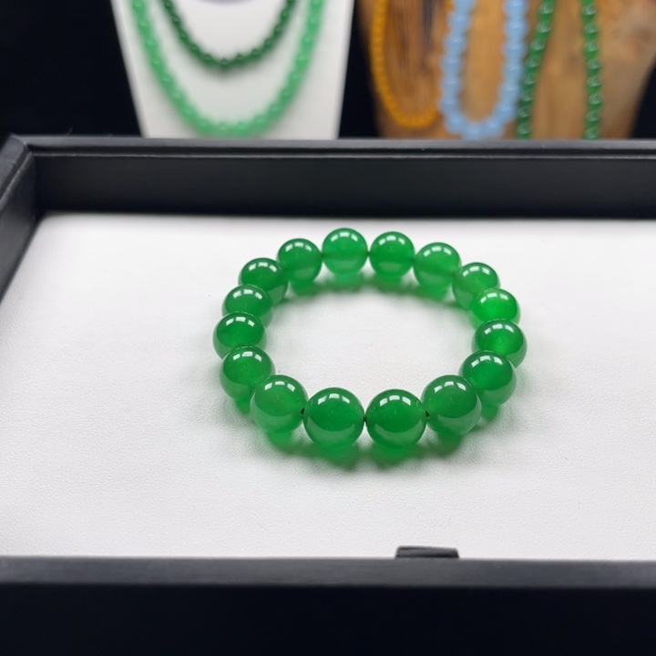 芷***芮闪购链接卡11+冰绿手串