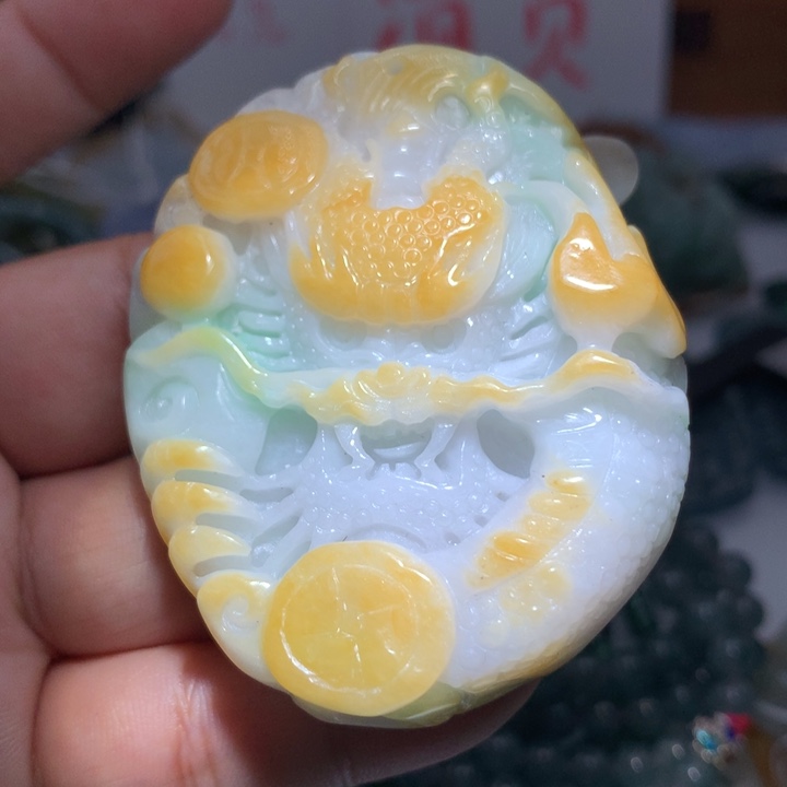 翡翠颈饰未镶嵌保真天然A货翡翠