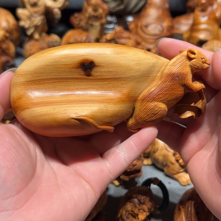 柏木（崖柏）点点关注