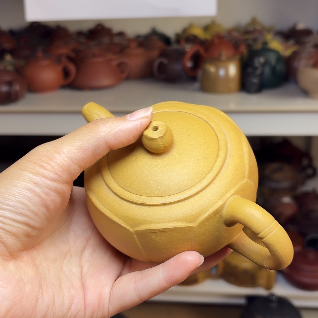 甄选宜兴本土紫砂壶