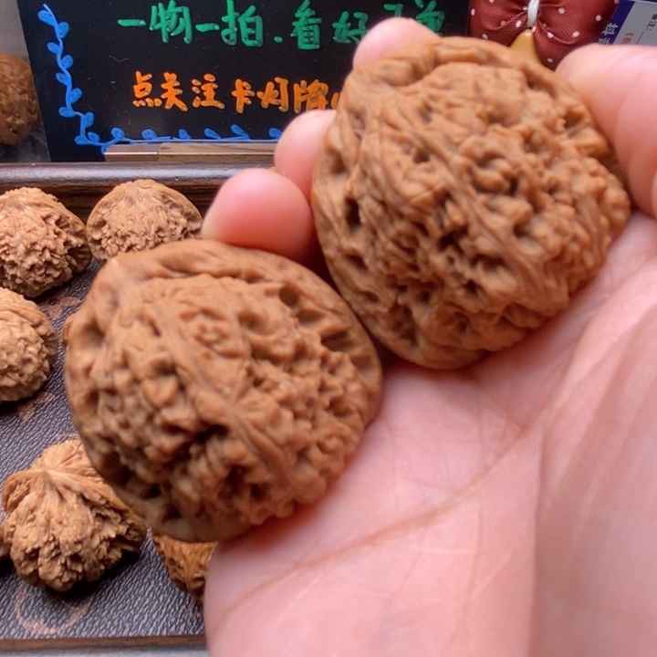 吊坠文玩核桃南疆37全