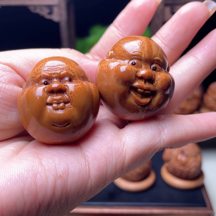 吊坠橄榄核呆呆手球3.0