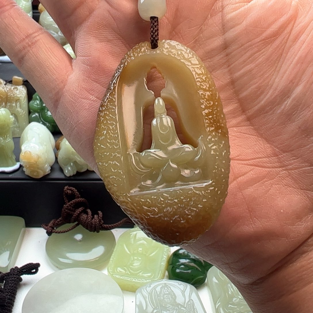 和田玉挂件未镶嵌