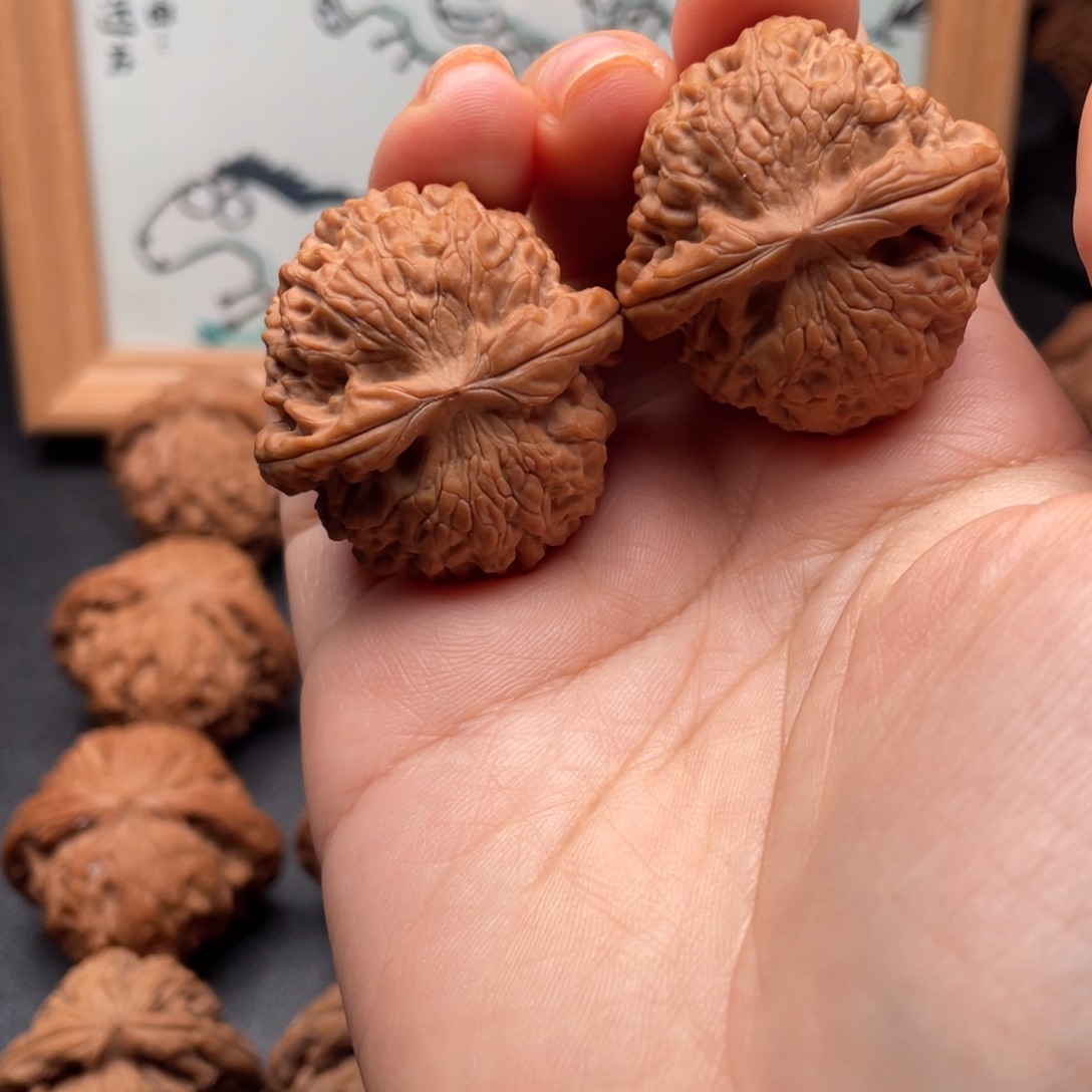 李***。文玩核桃把件34全品龙眼