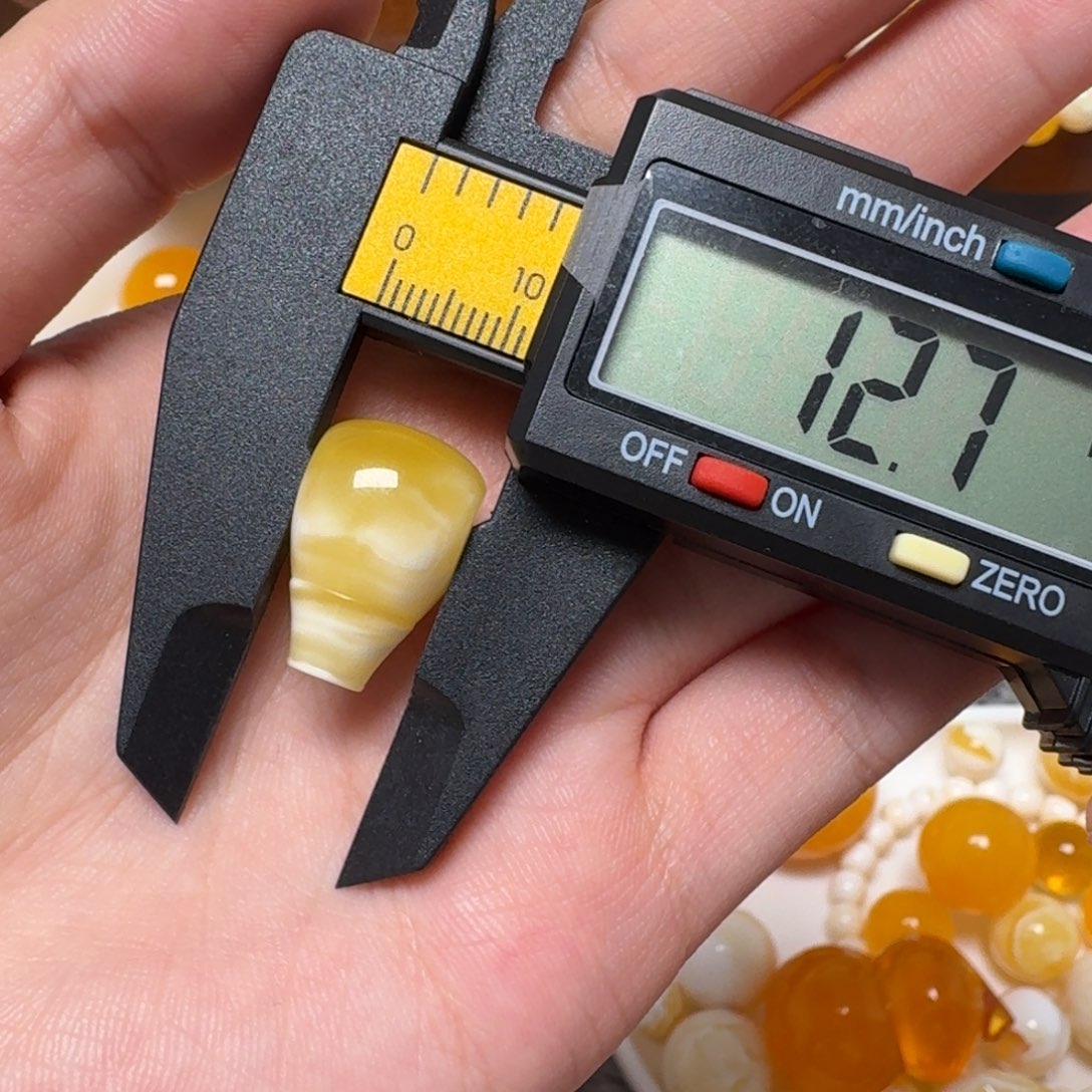 琥珀未镶嵌裸石蜜蜡三通