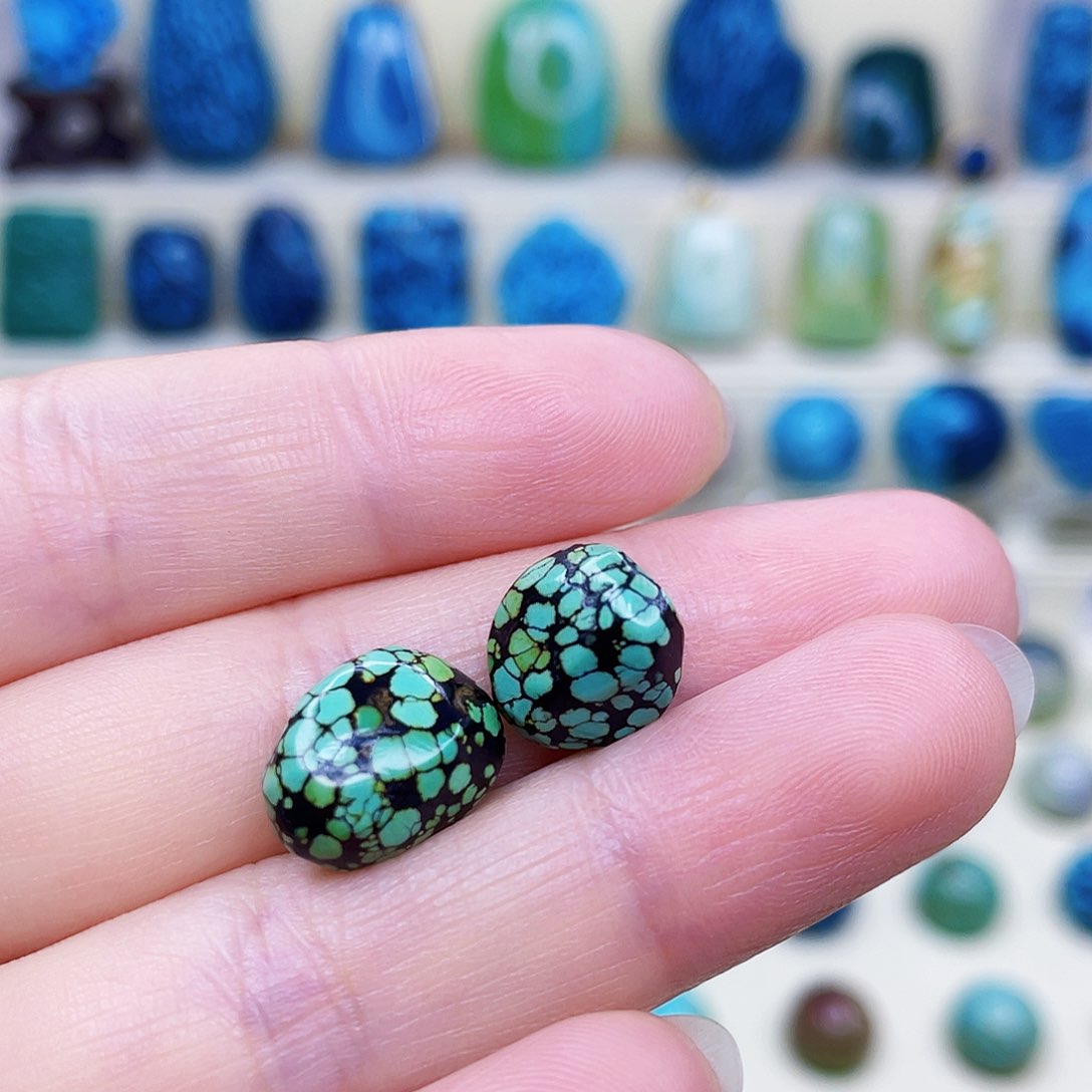 绿松石绿松石未镶嵌