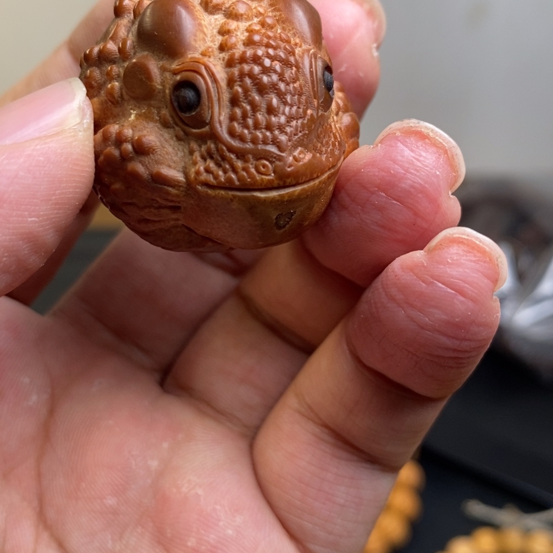 猴头核桃吊坠橄榄