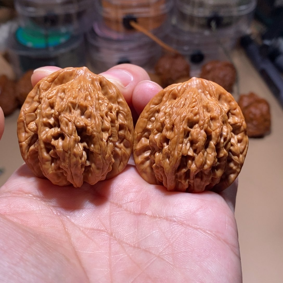 文玩核桃把件全品无修39尺虎头