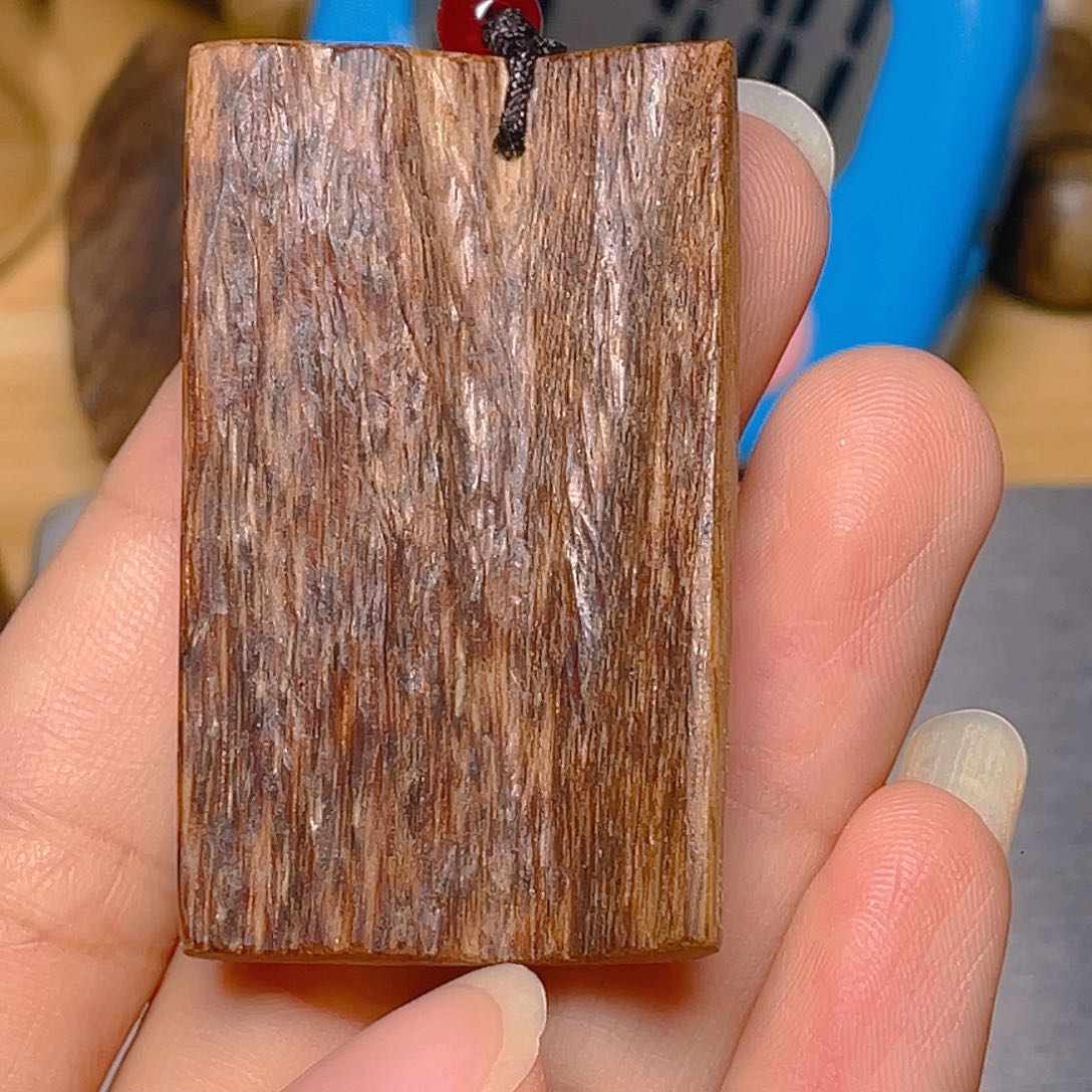 马***板沉香达拉干随形牌4.4克