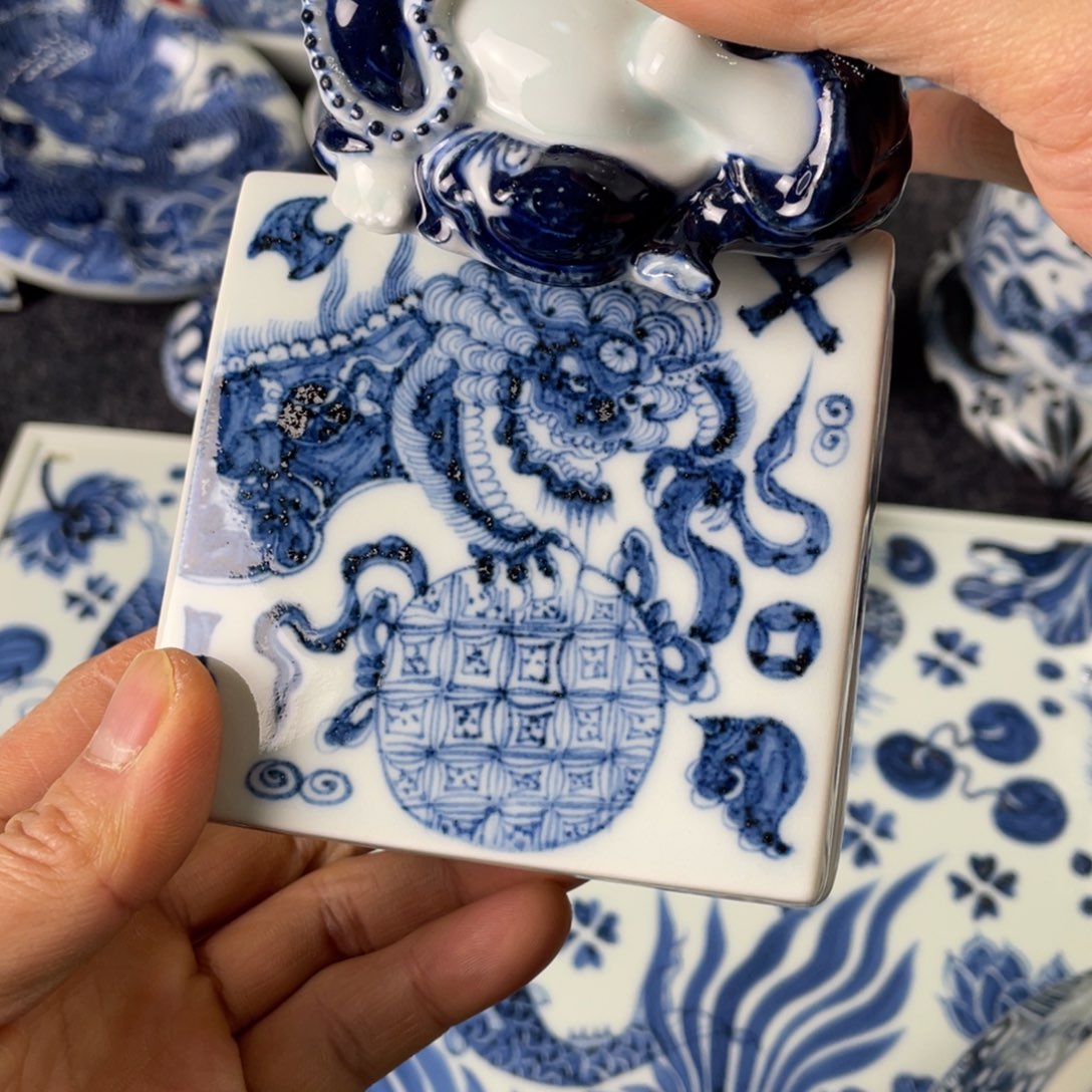 ?**?景德镇陶瓷手工手绘